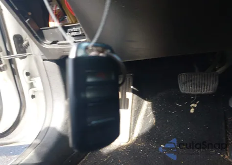 2017 Kia Cadenza Premium из США, поврежденный, VIN KNALB4J10H5073225